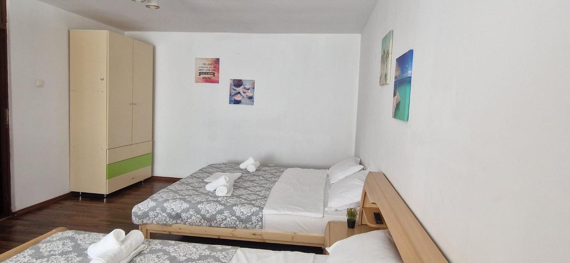 Stephanie Apartment-Centru Civic Brasov Bagian luar foto