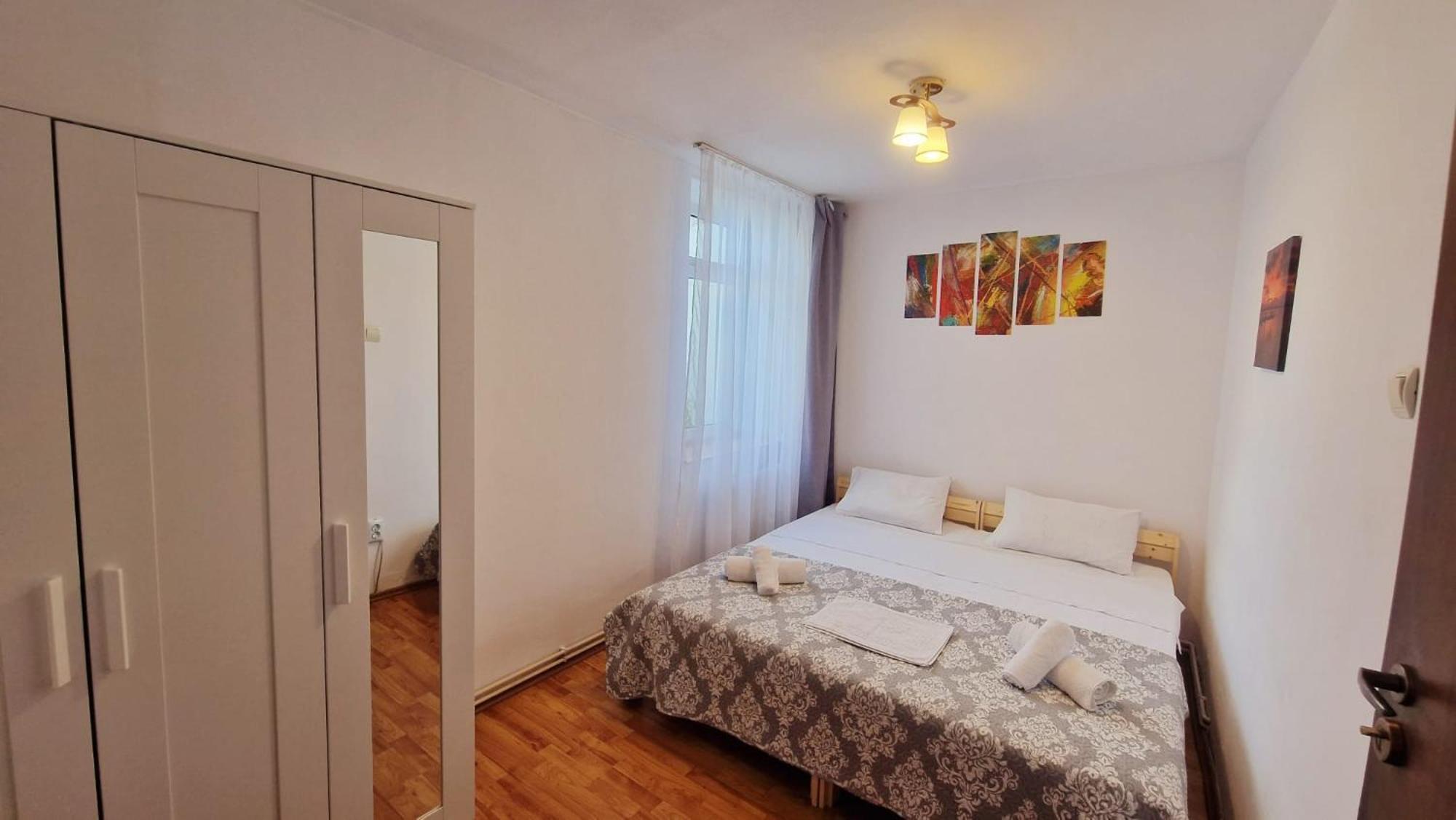 Stephanie Apartment-Centru Civic Brasov Bagian luar foto