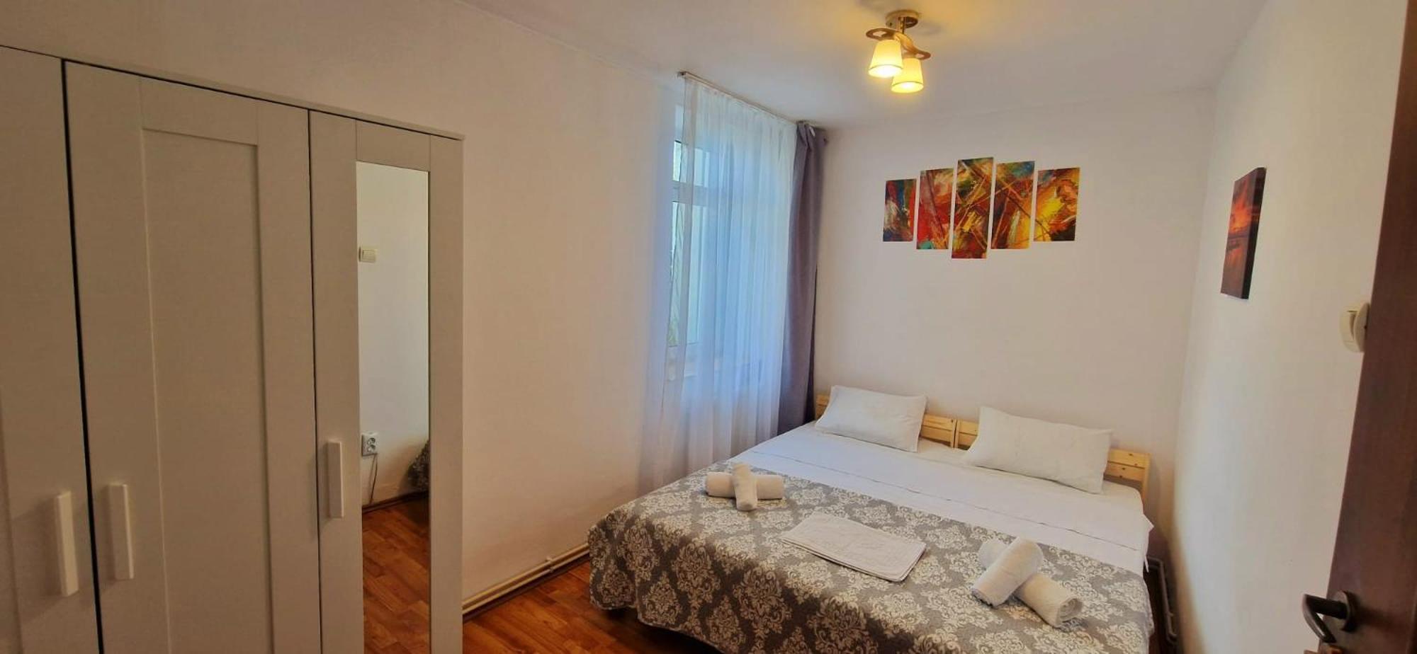 Stephanie Apartment-Centru Civic Brasov Bagian luar foto